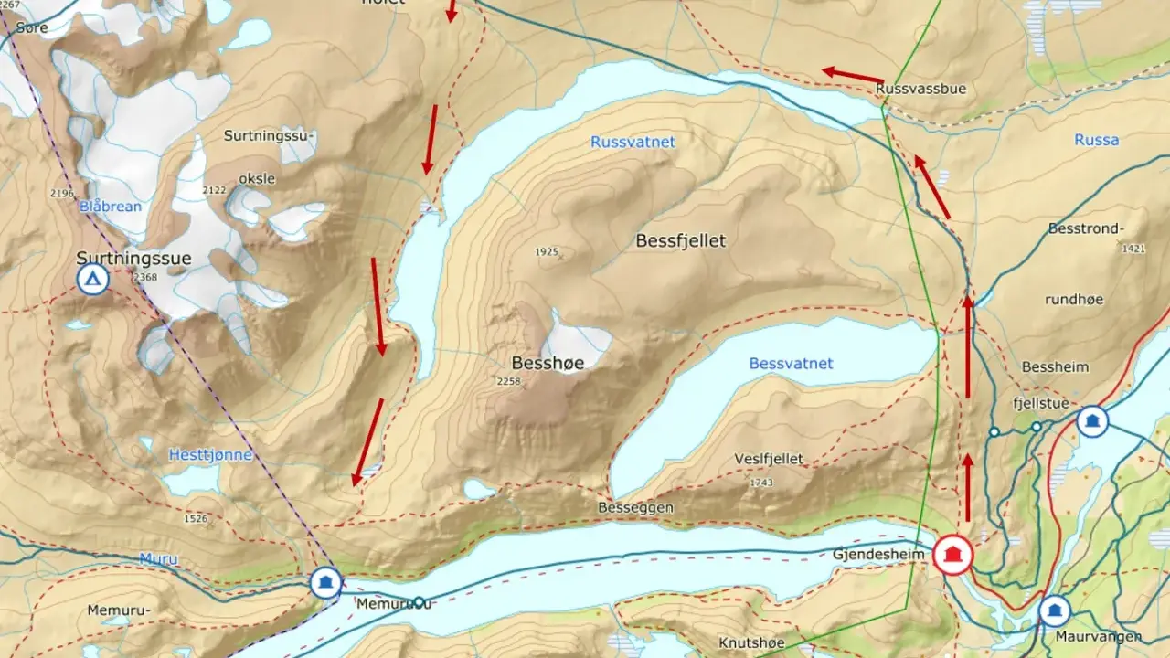 Karta över Jotunheimen vandringsleder visar stigar, sjöar som Bessvatnet och berg som Bessfjellet. Röda pilar markerar vandringsleder.