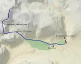 Kebnekaise karta visar vandringsled till Kebnekaise. Markeringar för vattenpåfyllnad, vad, fjällstation och lägerplats.
